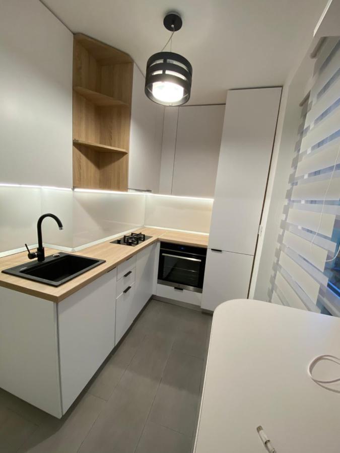 Cozy Apartment In The Business Area Of Bukarest Eksteriør billede